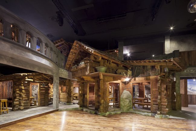 Alpen Rock House – FELIX AG – Kulissen & Messebau